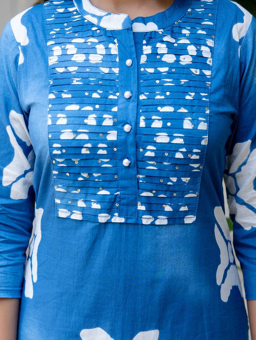 women printed three quarter sleeve kurta palazzo with dupatta set - 22140586 -  Standard Image - 6