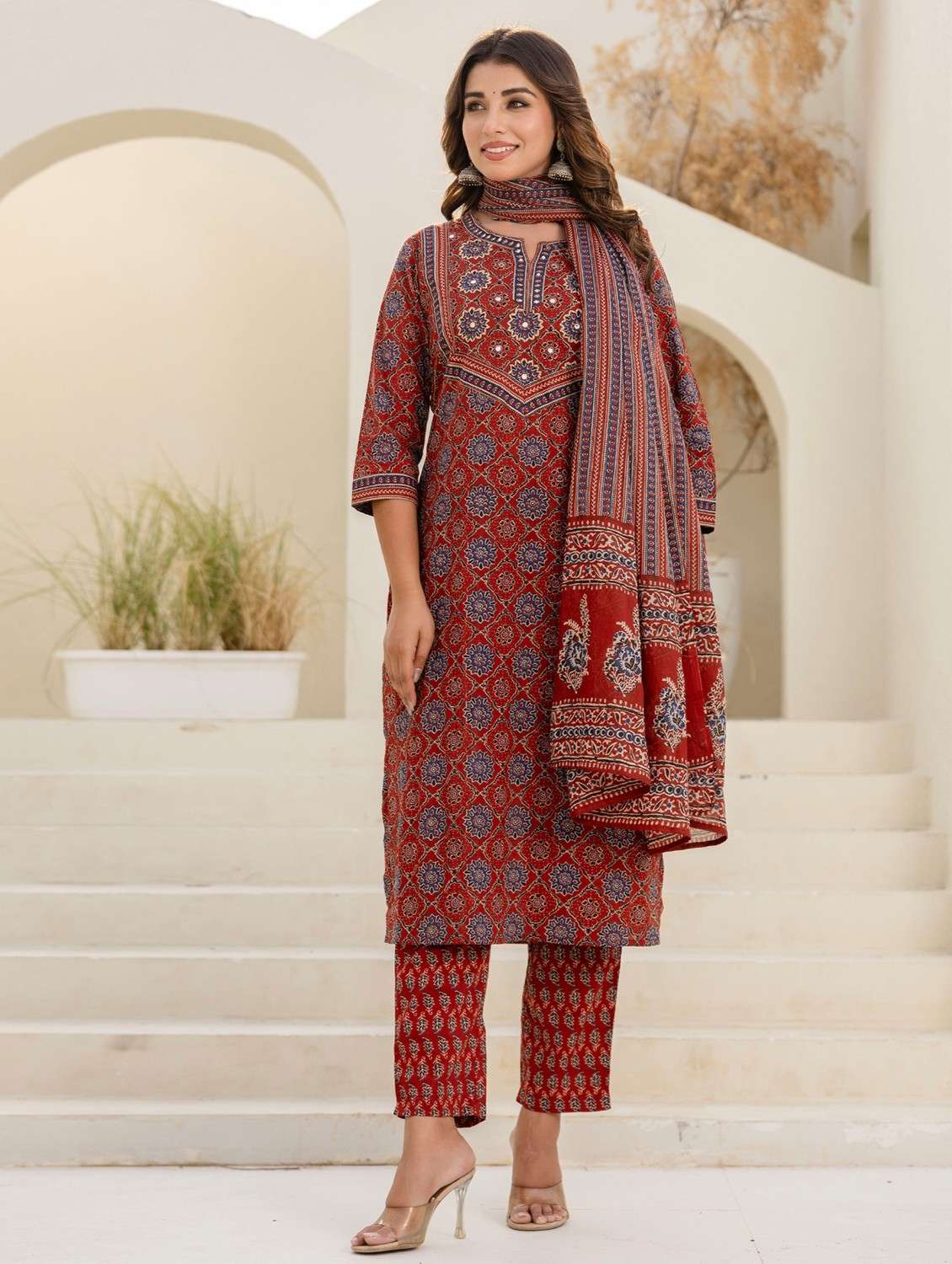 women printed three quarter sleeve kurta pant with dupatta set - 22140588 -  Standard Image - 1