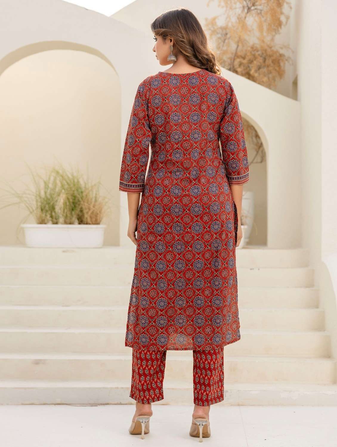 women printed three quarter sleeve kurta pant with dupatta set - 22140588 -  Standard Image - 4