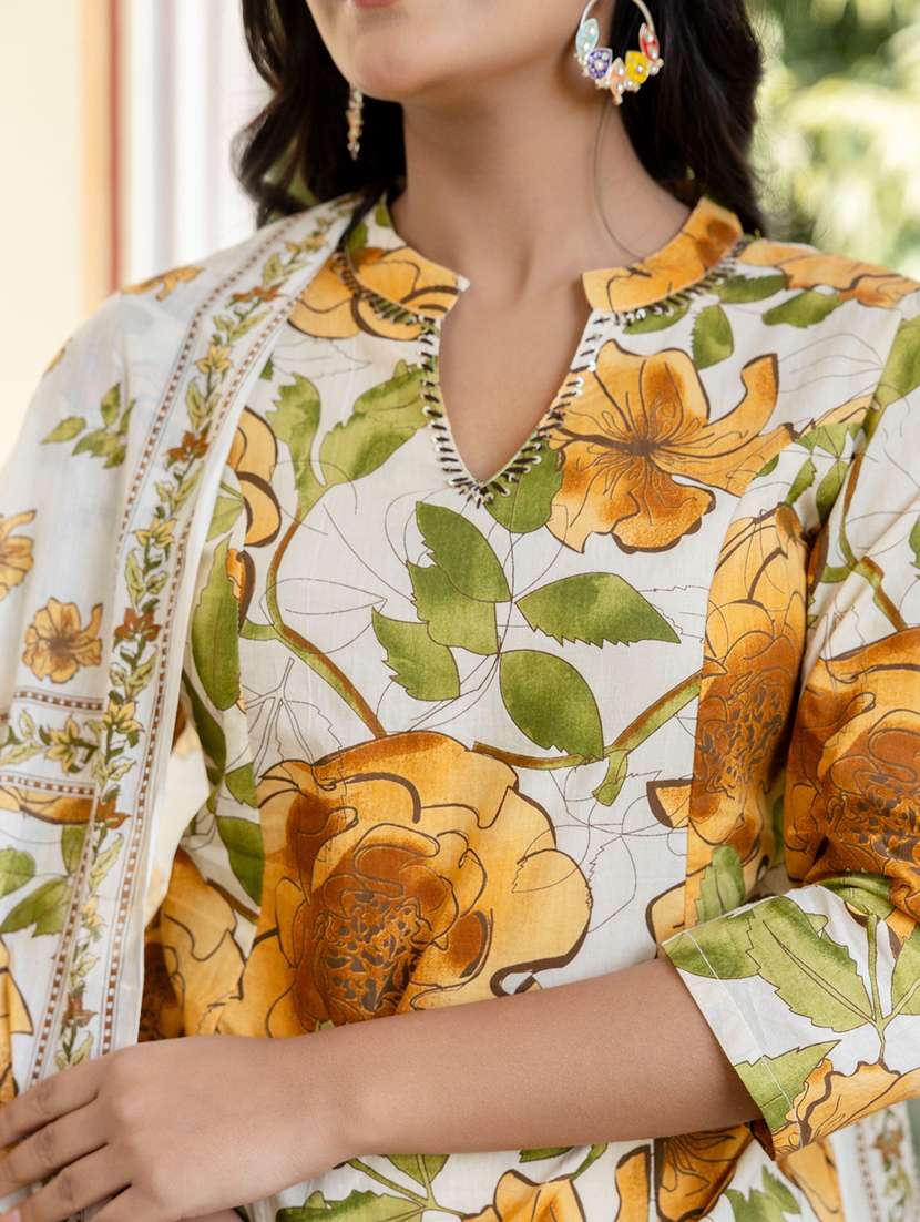 women floral printed three quarter sleeve kurta palazzo with dupatta set - 22140594 -  Standard Image - 6