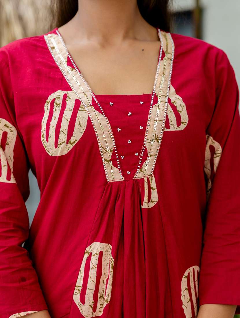 women printed three quarter sleeve kurta palazzo with dupatta set - 22140595 -  Standard Image - 6