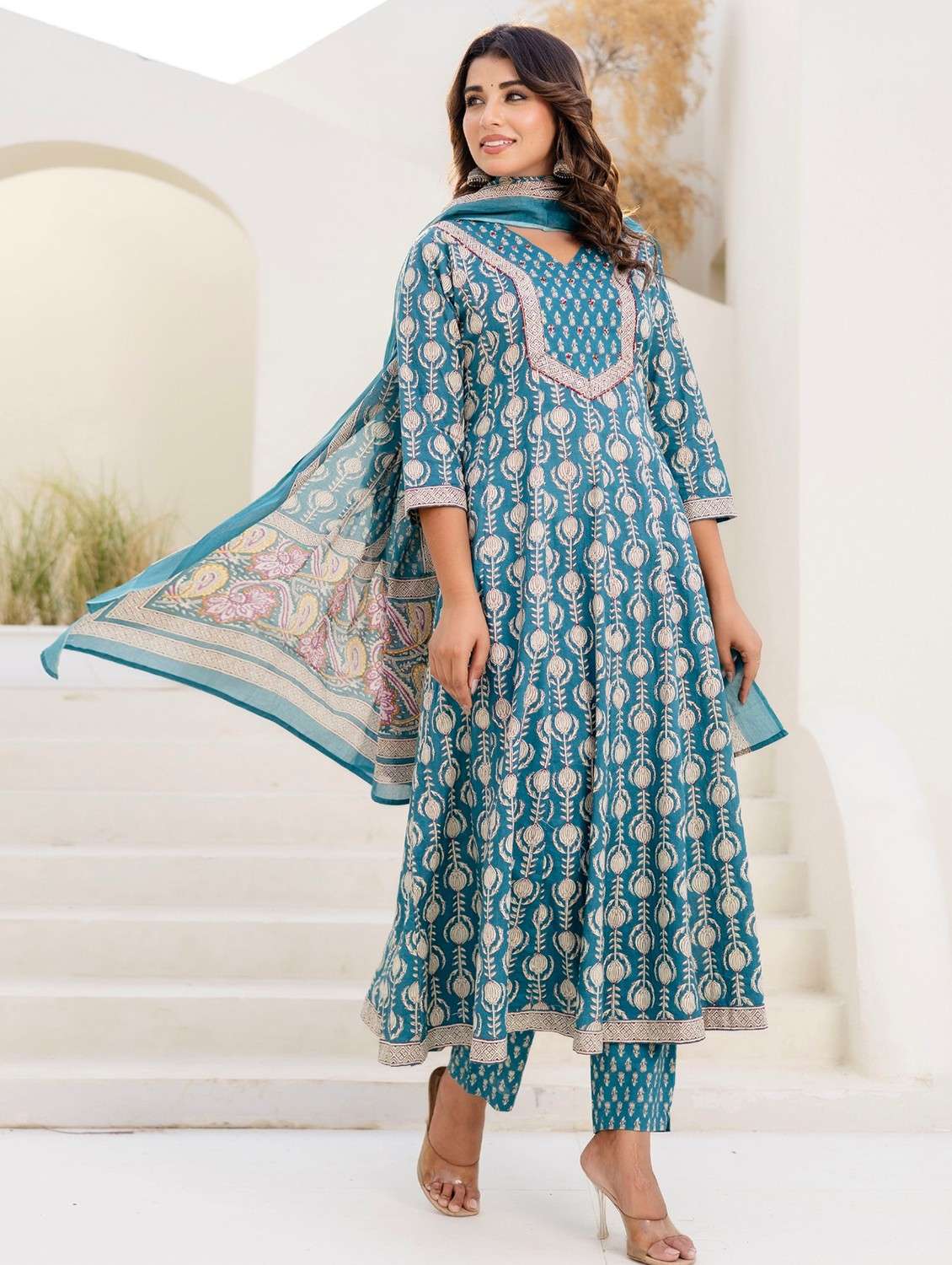women floral printed three quarter sleeve kurta pant with dupatta set - 22140596 - Standard Image - 1