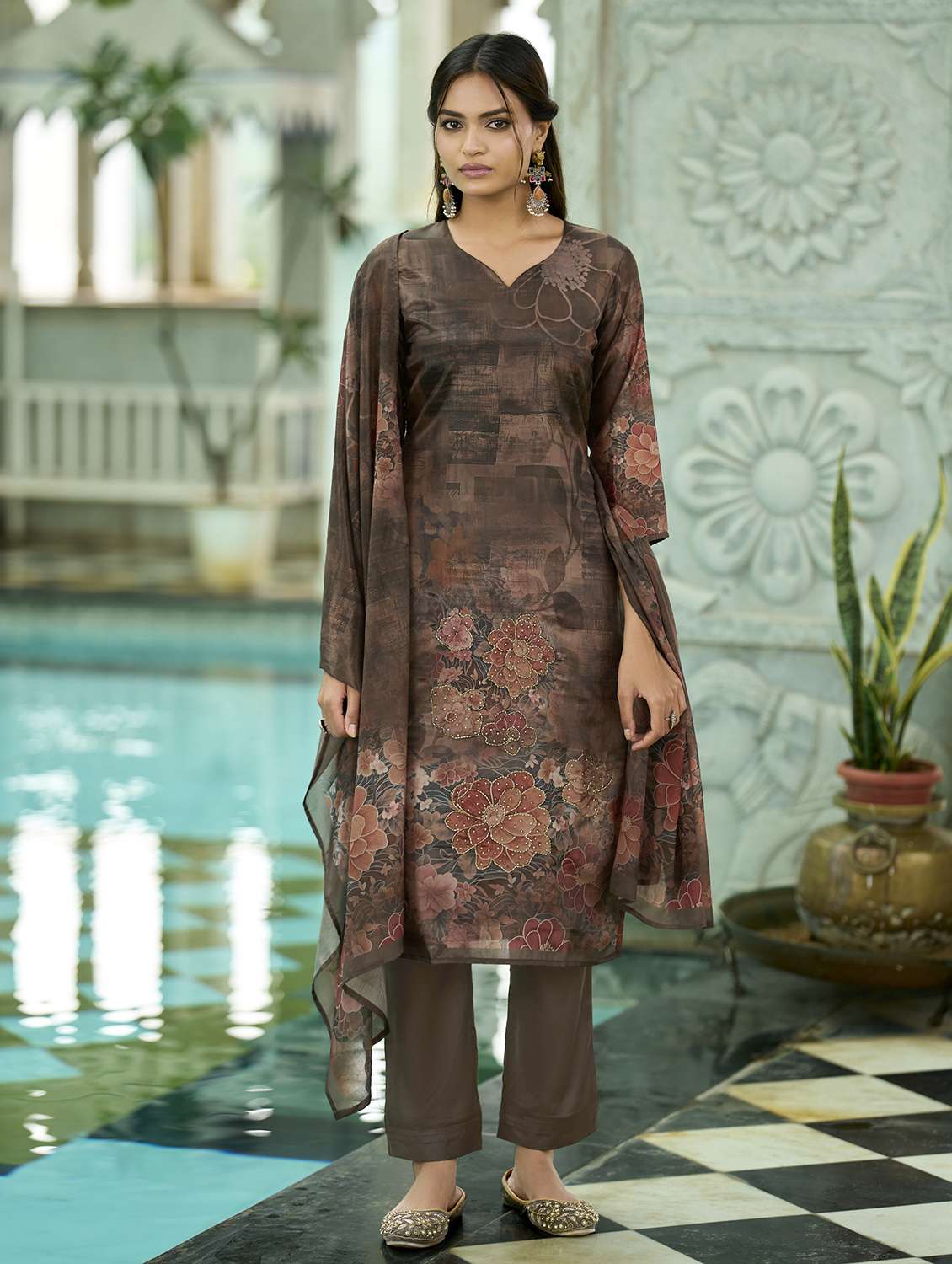 women printed three quarter sleeve kurta pant with dupatta set - 22140792 -  Standard Image - 1