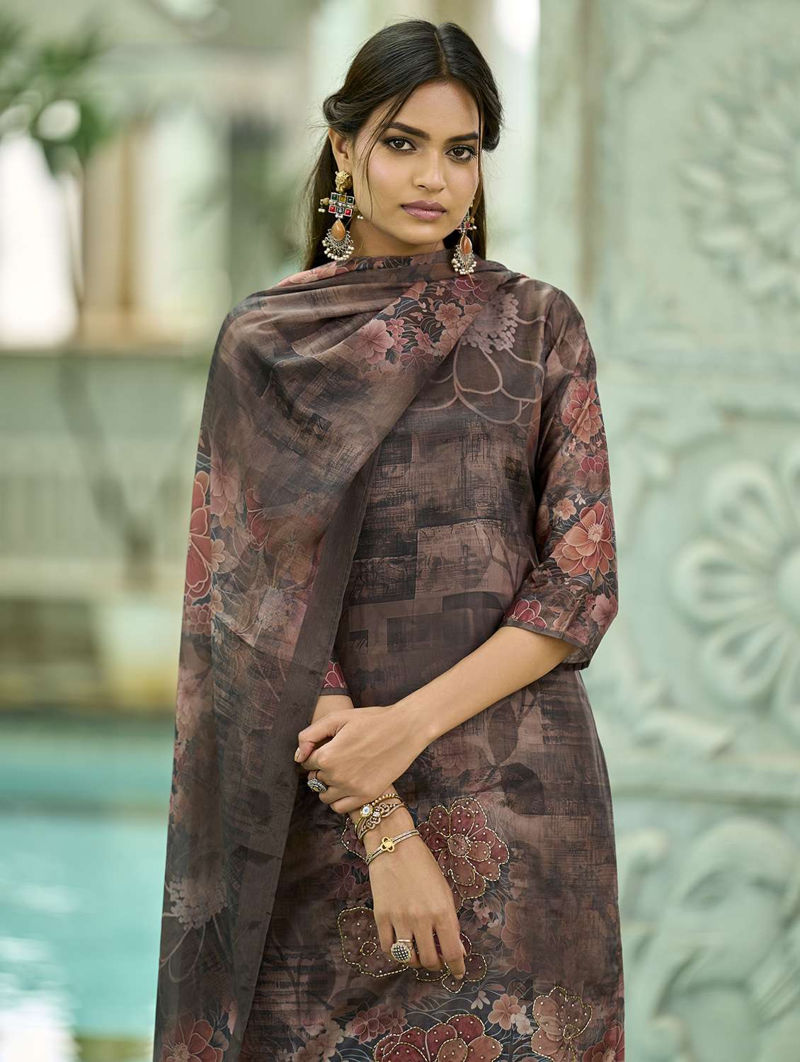 women printed three quarter sleeve kurta pant with dupatta set - 22140792 -  Standard Image - 4