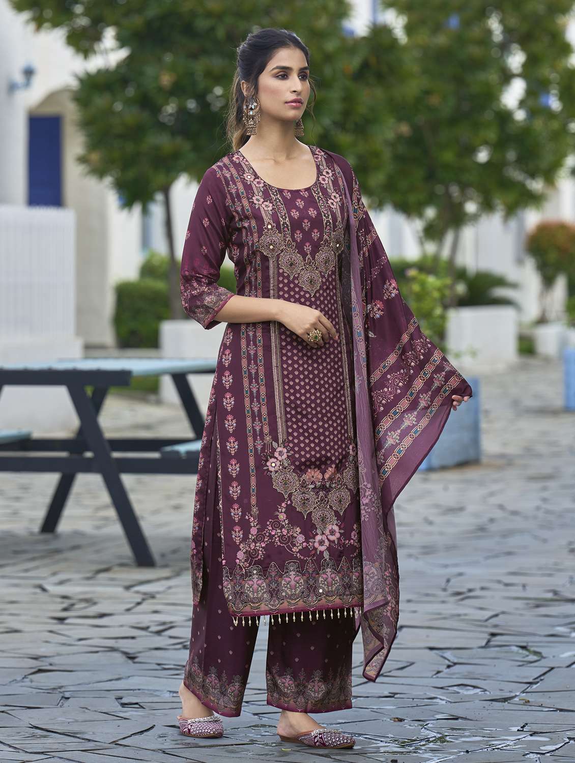 women printed three quarter sleeve kurta palazzo with dupatta set - 22140799 -  Standard Image - 1