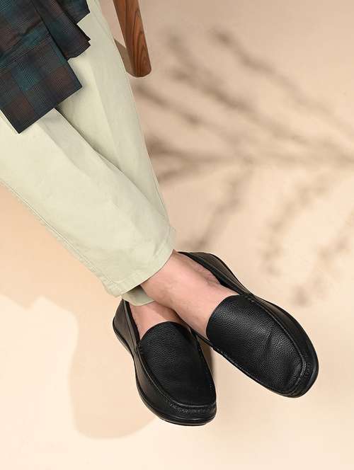 men black slip on loafer - 22141054 -  Standard Image - 0