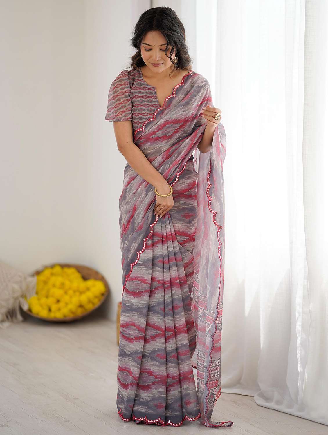women printed casual wear saree with blouse