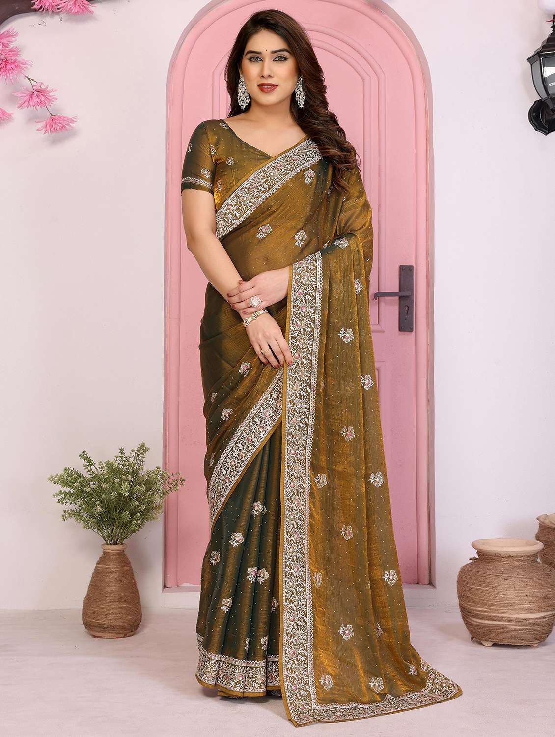 women solid with work embroidered saree with blouse - 22141075 -  Standard Image - 1