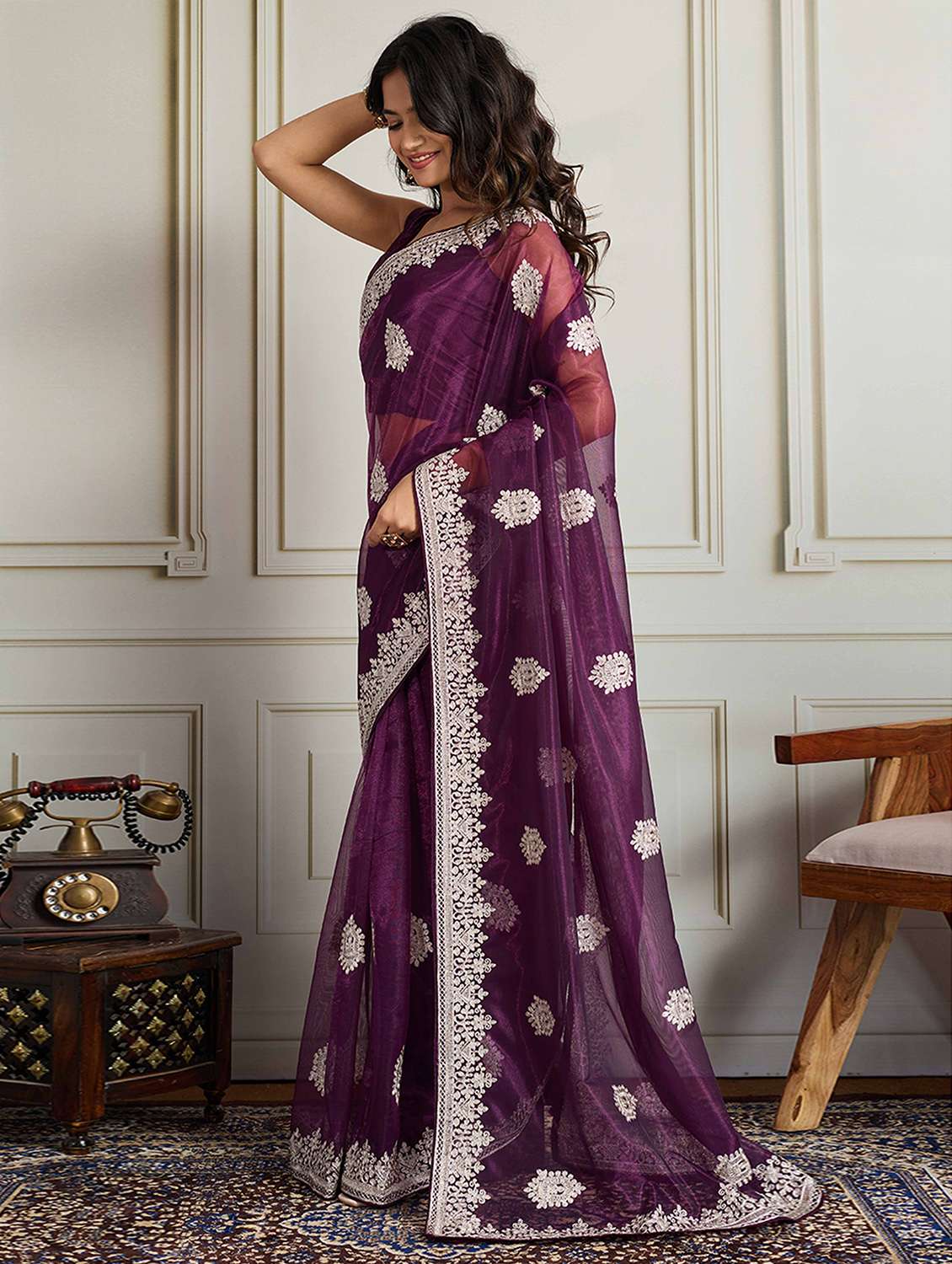 women solid with work embroidered saree with blouse - 22141101 -  Standard Image - 1