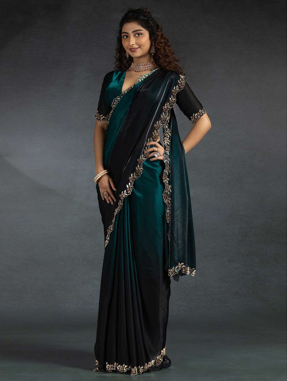 women solid with embellished bordered saree with blouse - 22141128 -  Standard Image - 1