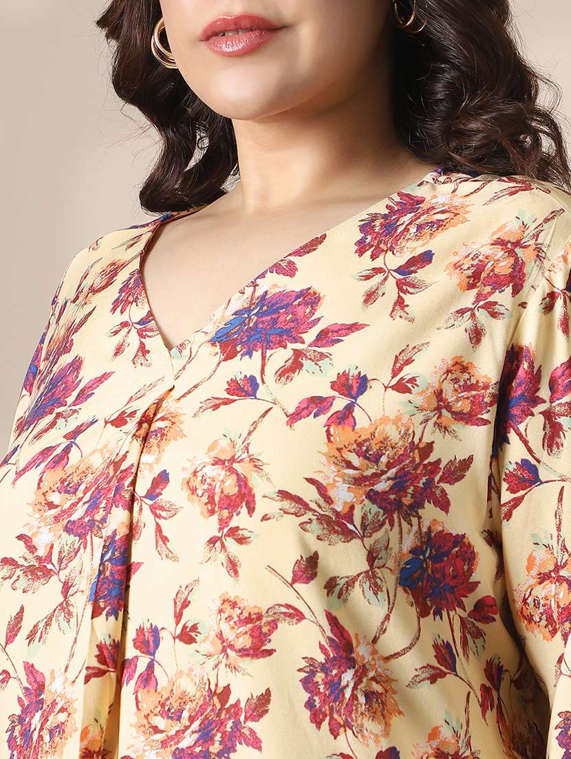 globus gloplus women cream v-neck floral print curved hem plus size top - 22141374 -  Standard Image - 4