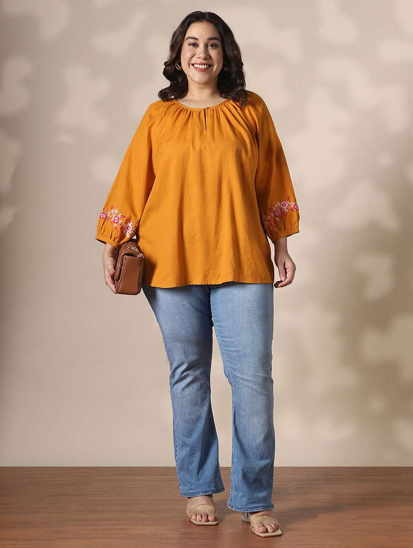 globus gloplus mustard keyhole detail round neck floral embroidered raglan sleeves plus size top - 22141378 -  Standard Image - 4