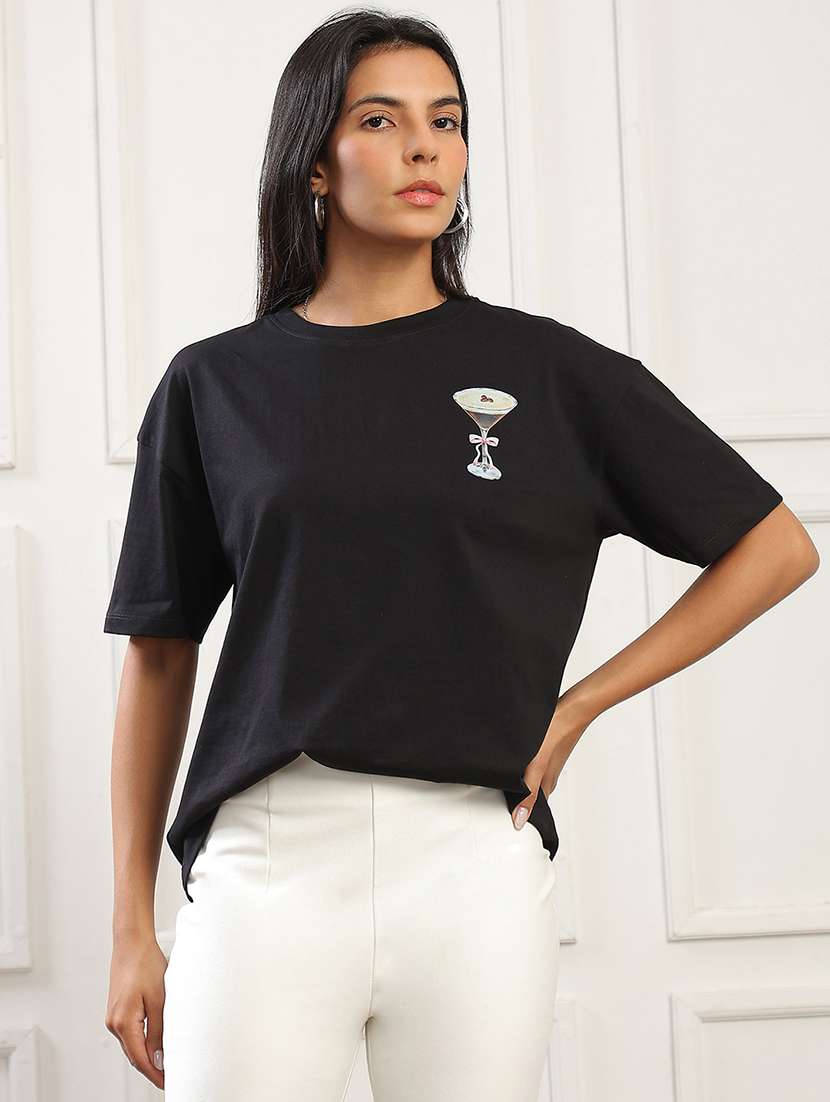 globus women black round neck drop shoulder sleeves graphic back print oversized t-shirt