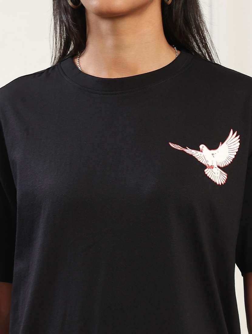 globus women black round neck drop shoulder sleeves graphic back print oversized t-shirt - 22141477 -  Standard Image - 4