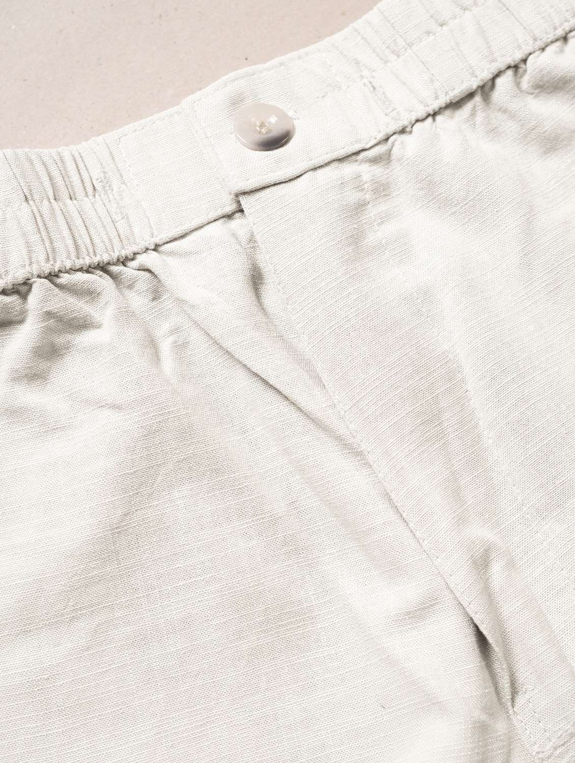 men solid mid rise flat front casual trouser - 22141591 -  Standard Image - 4