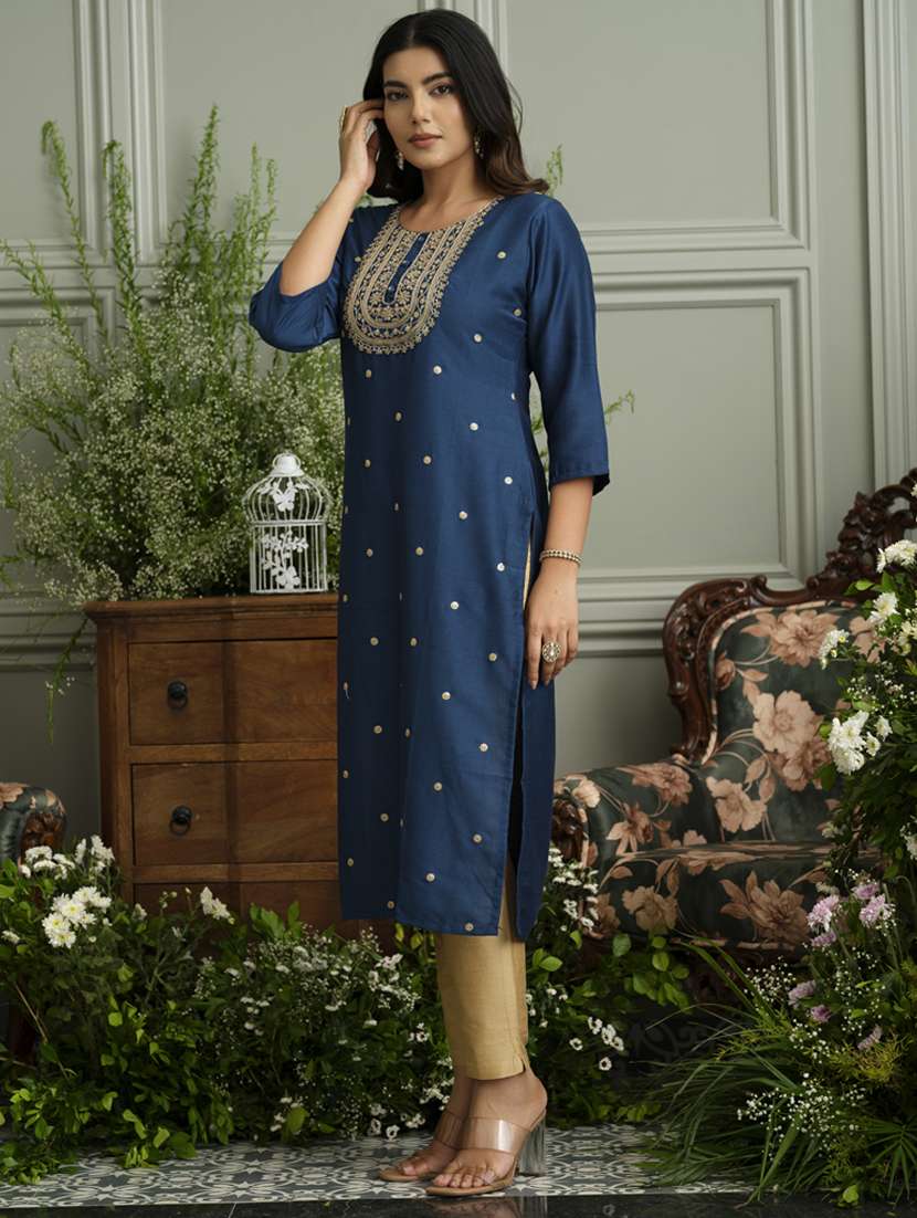 women solid with work three quarter sleeve straight kurta - 22141612 -  Standard Image - 1