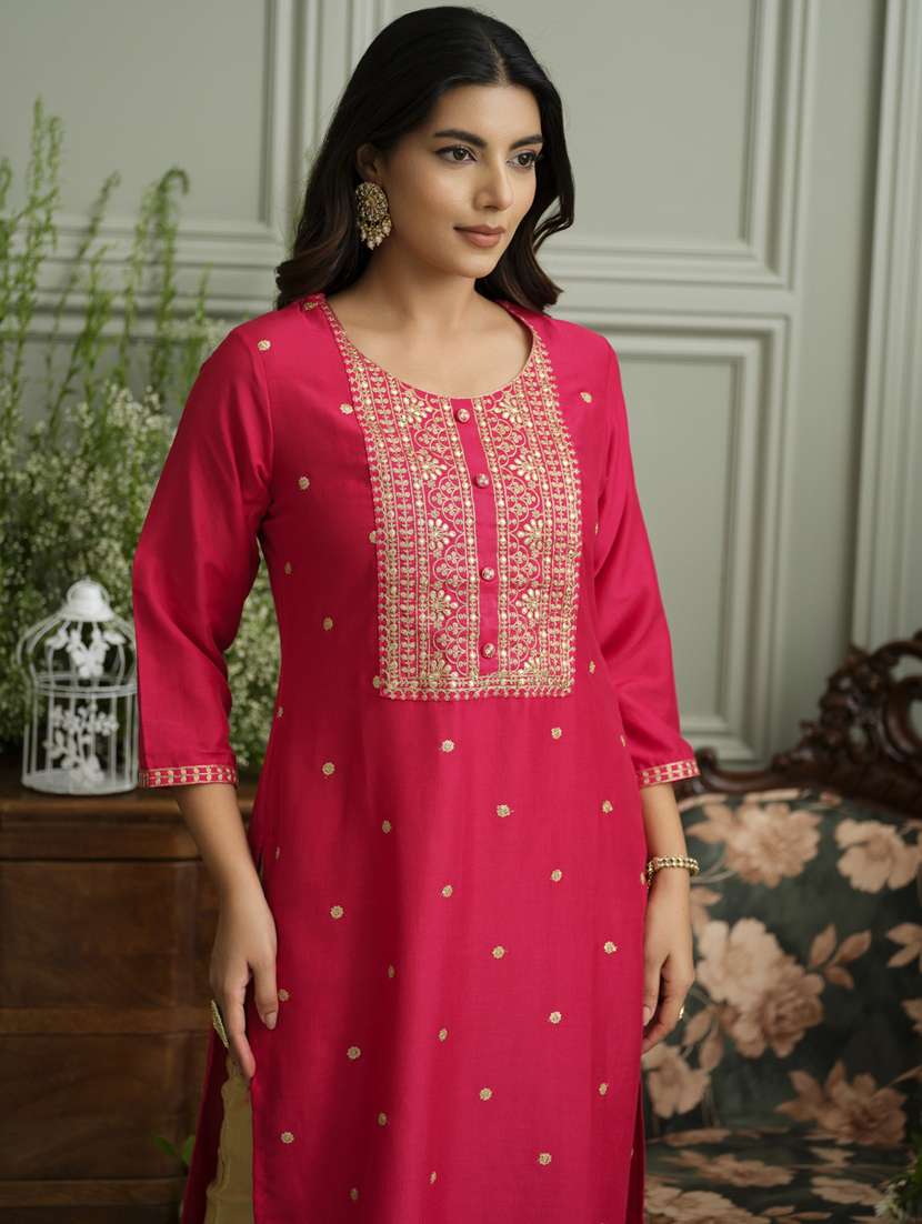 women solid with work three quarter sleeve straight kurta - 22141613 - Standard Image - 4