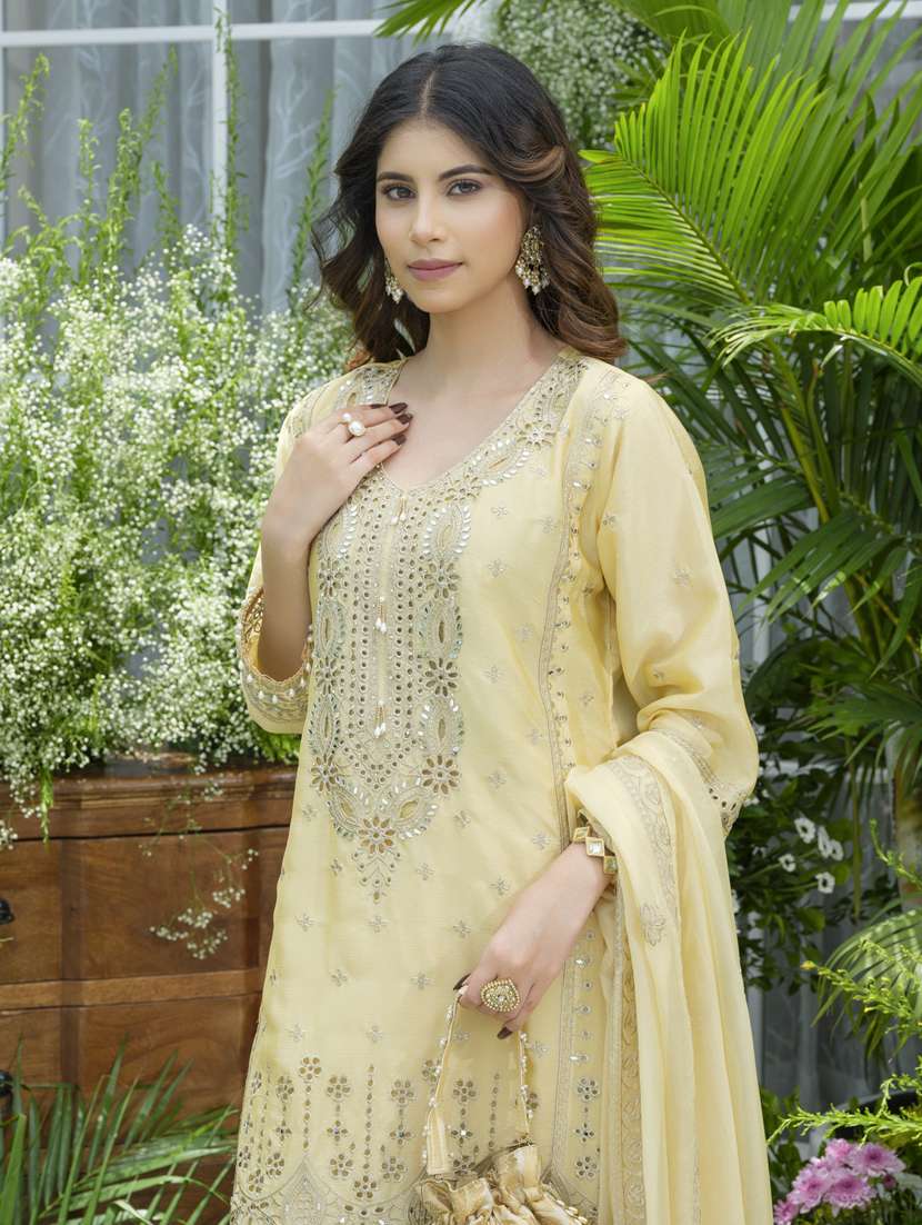 women embroidered long sleeve kurta palazzo with dupatta set - 22141645 - Standard Image - 4