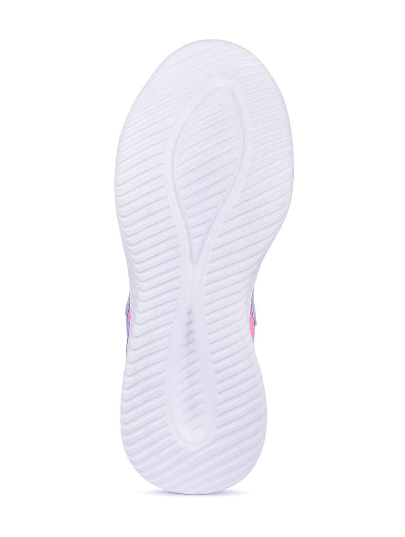 women solid lace-up sports shoe - 22141686 - Standard Image - 4