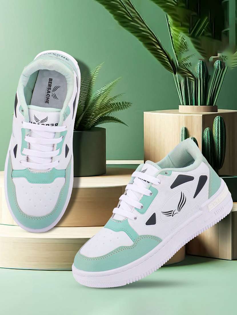 women color block lace-up sneaker