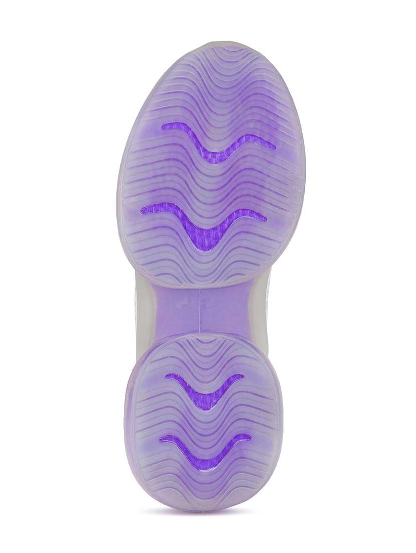 women solid lace-up sports shoe - 22141695 -  Standard Image - 4