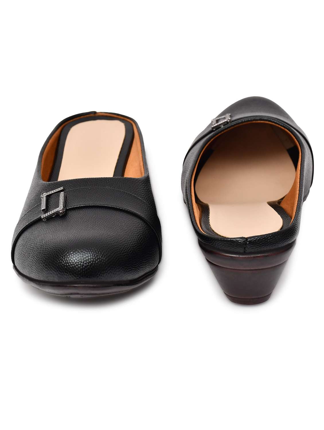 women solid slip on mules - 22142001 - Standard Image - 4