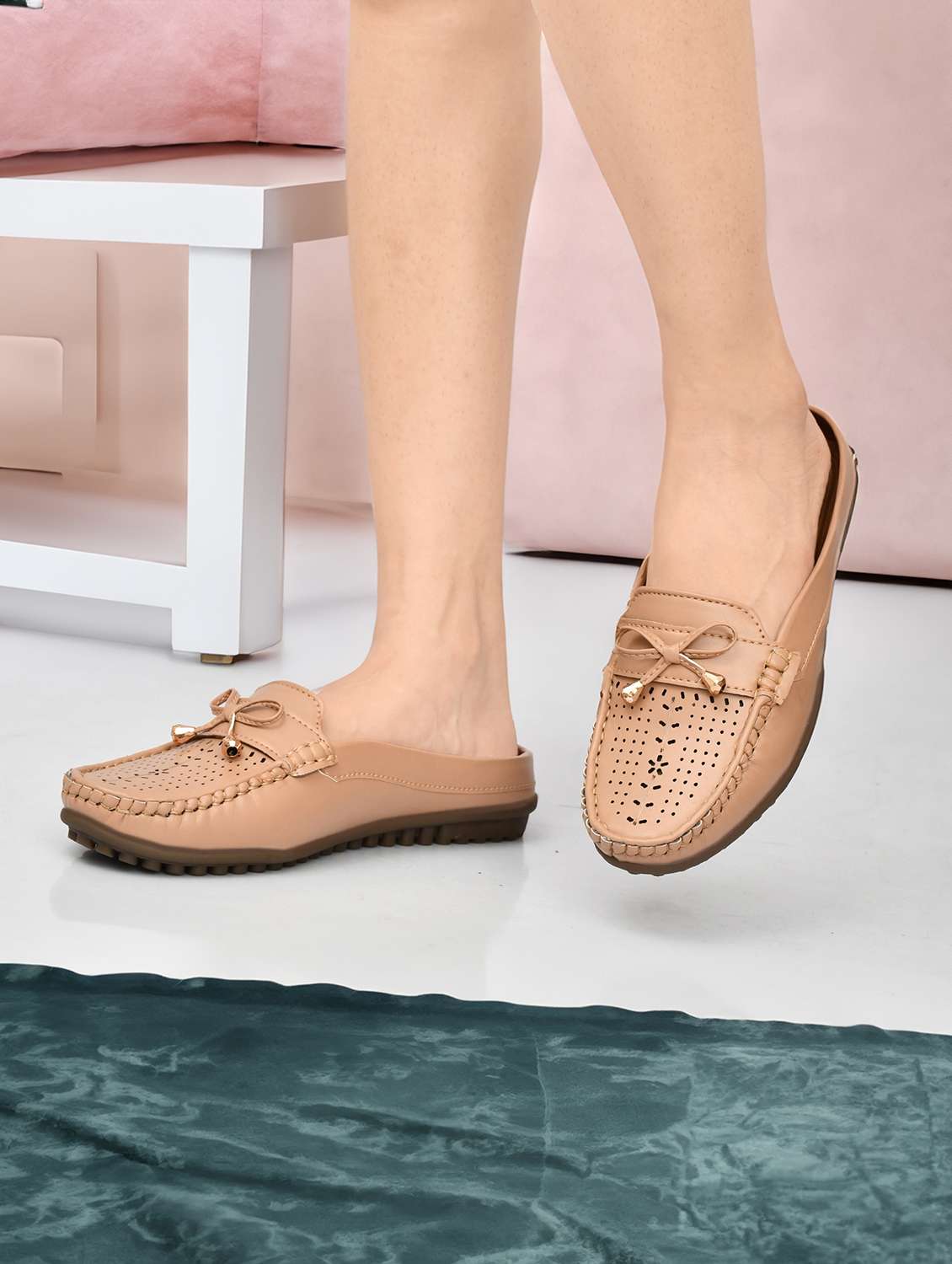 women solid slip on mules - 22142003 - Standard Image - 1
