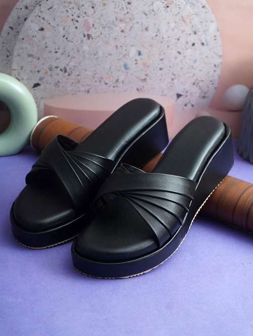 women solid slip on wedge - 22142035 -  Standard Image - 0