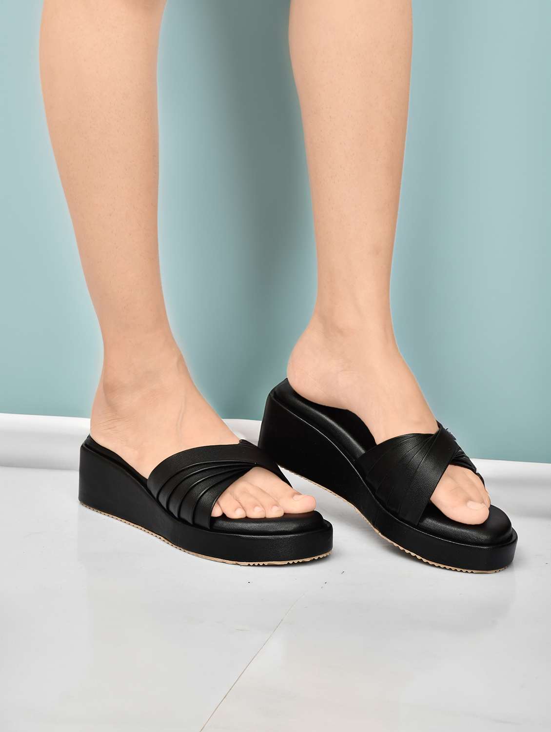 women solid slip on wedge - 22142035 -  Standard Image - 1