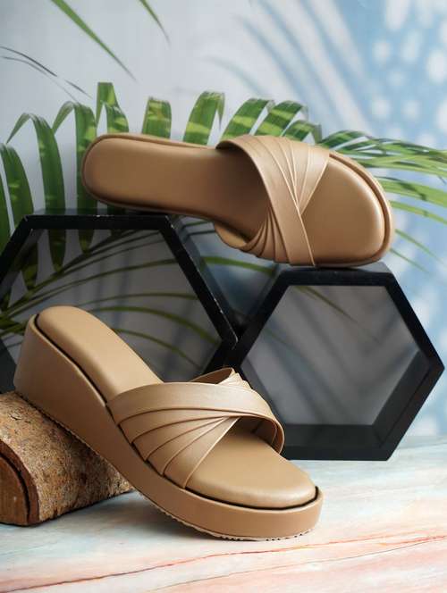 women solid slip on wedge - 22142038 - Standard Image - 0