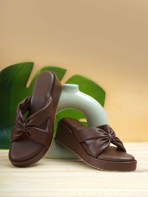 women solid slip on wedge - 22142048 - Standard Image - 0