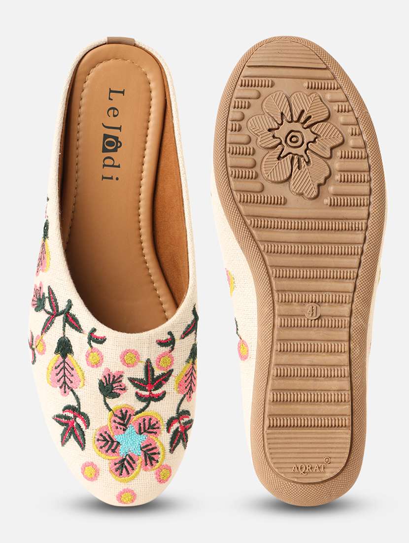 women embroidered slip on jutis - 22142192 -  Standard Image - 4