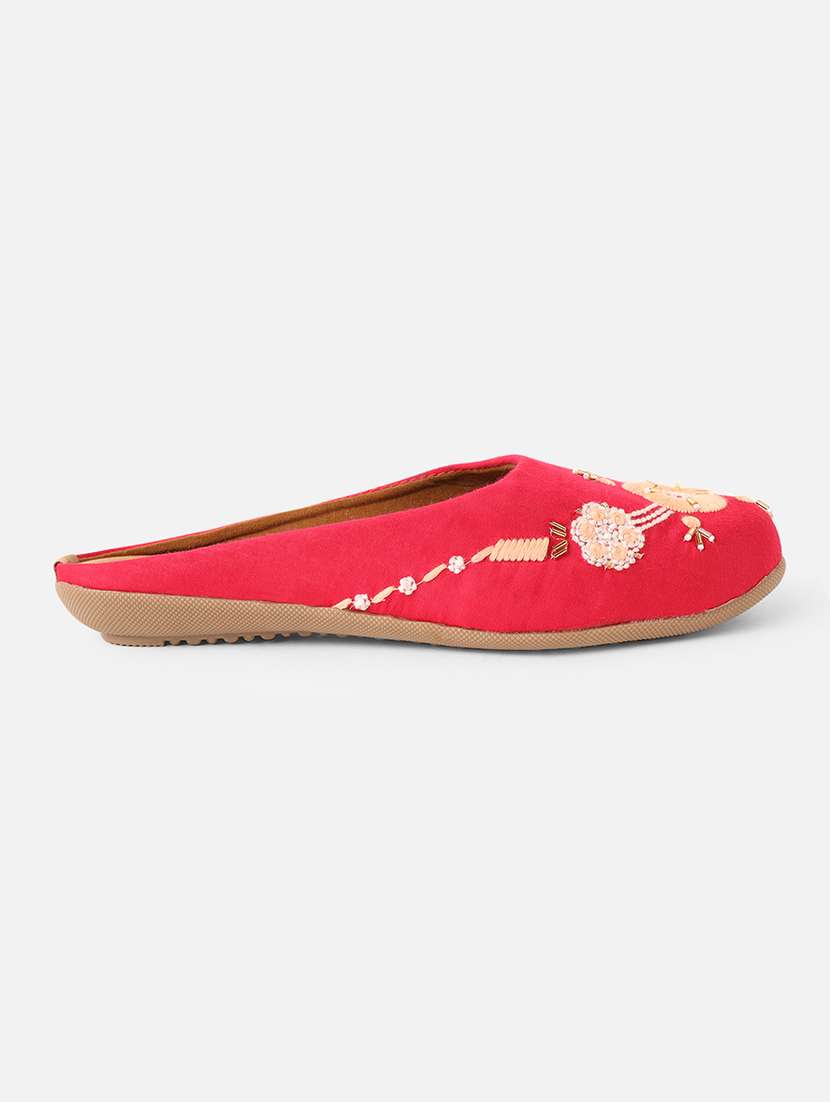 women embroidered slip on jutis - 22142193 -  Standard Image - 1