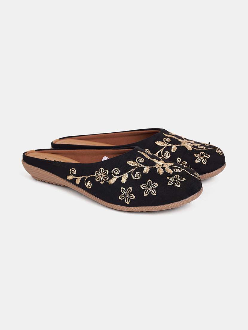 women embroidered slip on jutis - 22142199 -  Standard Image - 1