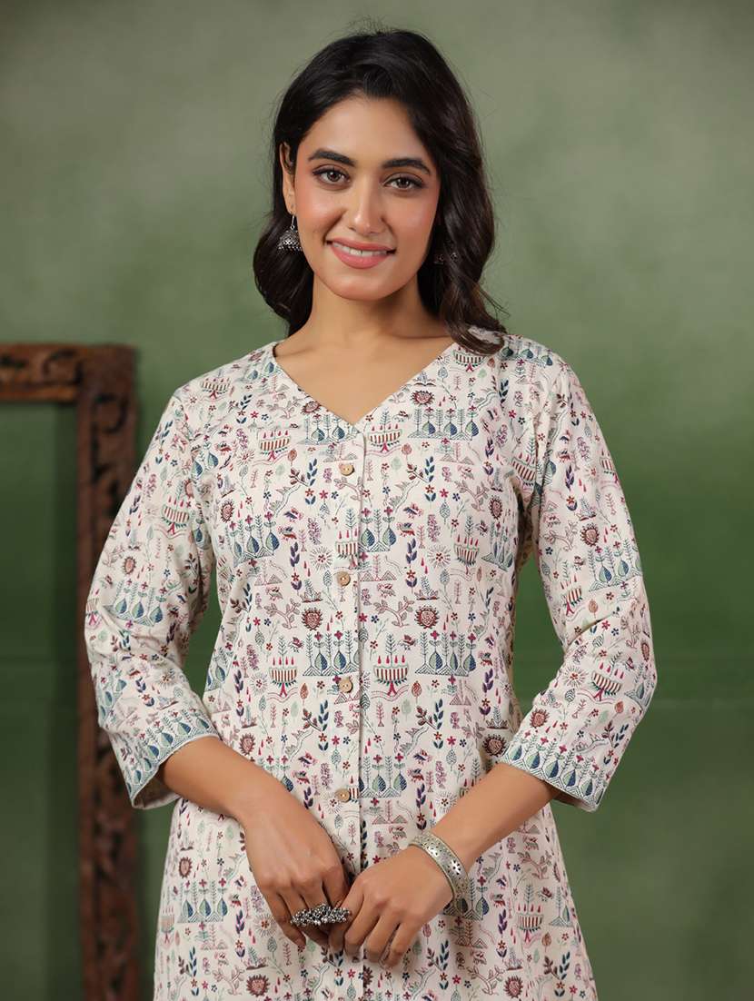 women printed three quarter sleeve a-line kurta - 22142210 -  Standard Image - 4