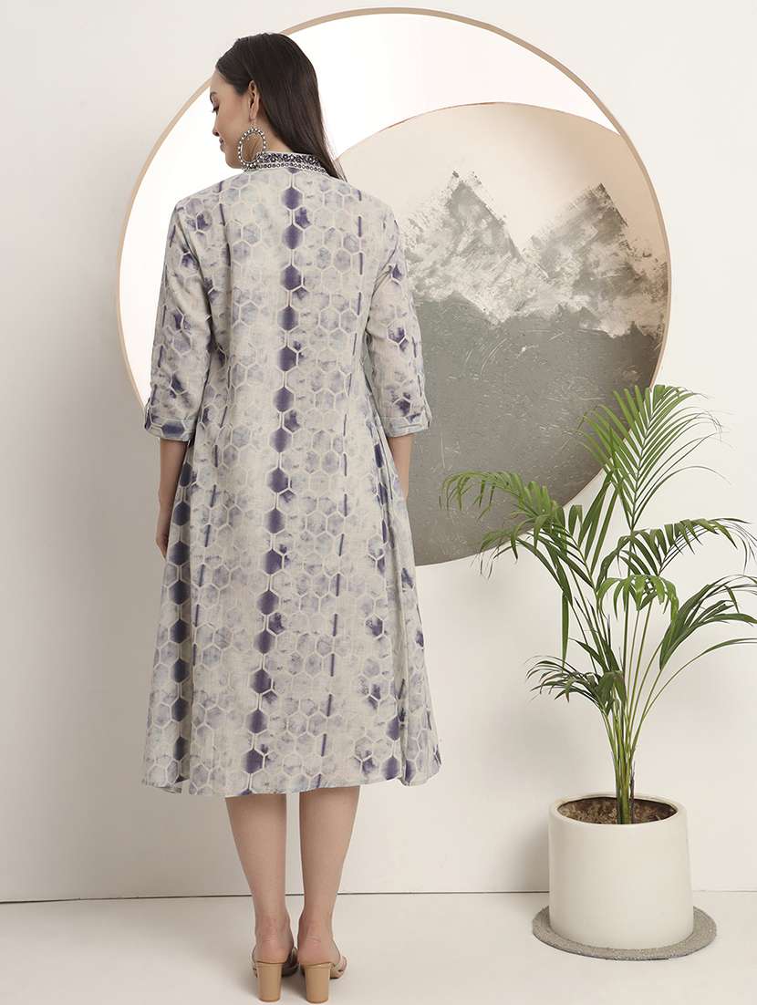 women printed three quarter sleeve a-line ethnic dress - 22142211 -  Standard Image - 4