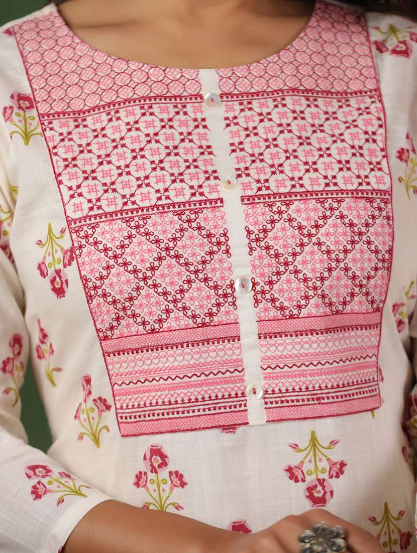 women floral three quarter sleeve straight kurta - 22142214 -  Standard Image - 4