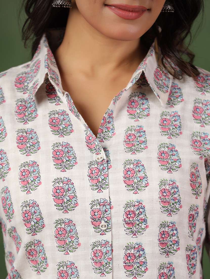 women floral three quarter sleeve a-line kurta - 22142217 -  Standard Image - 4