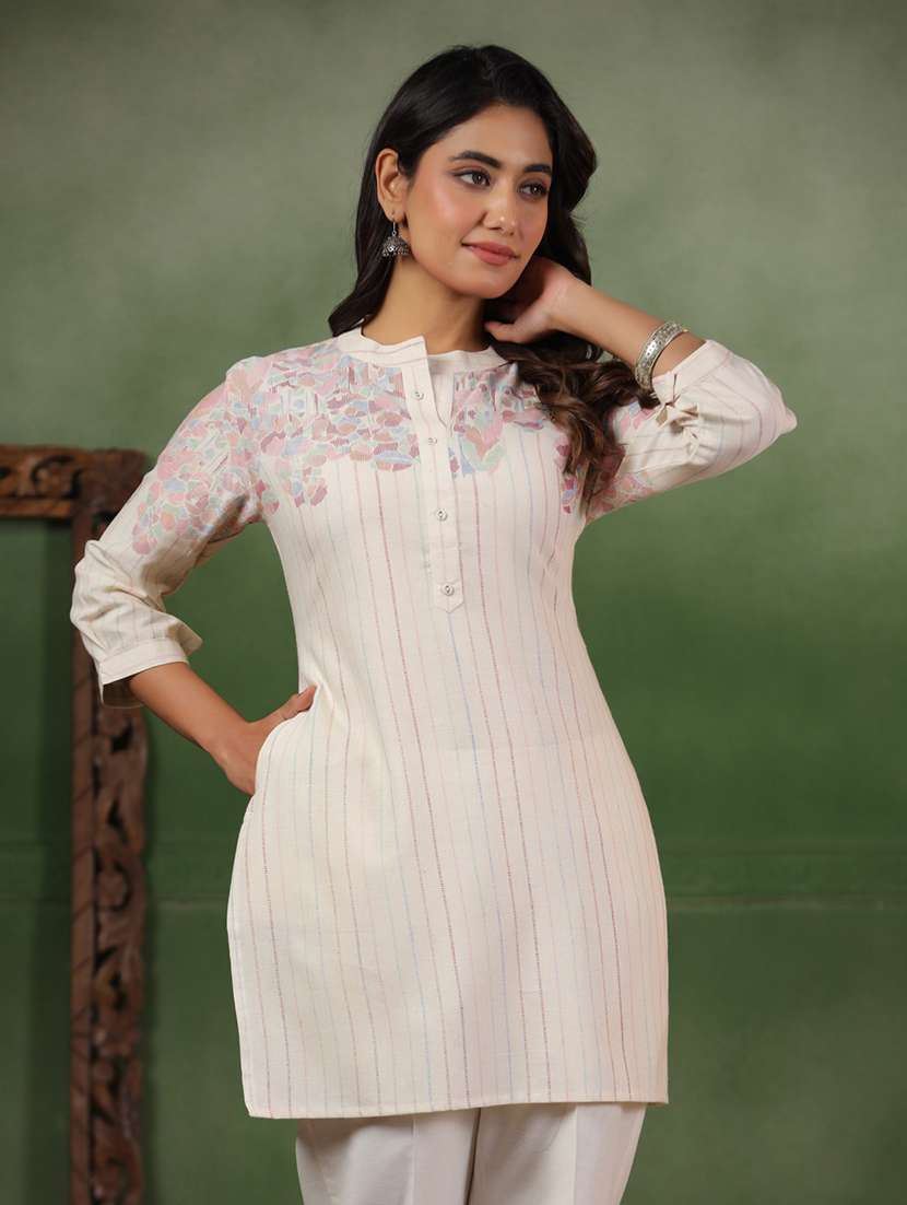 women printed three quarter sleeve straight kurti - 22142219 -  Standard Image - 1