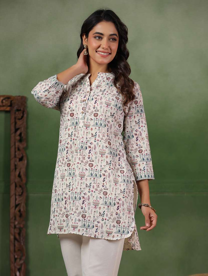 women printed three quarter sleeve straight kurti
