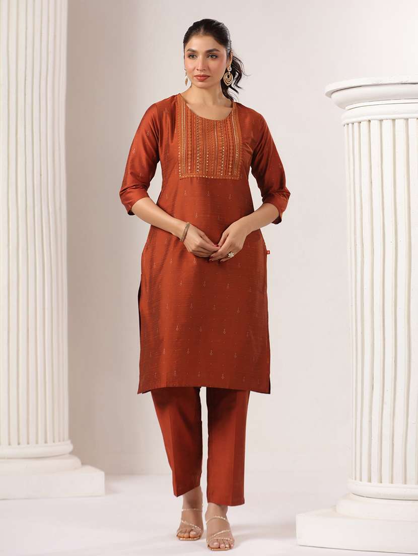 women self design three quarter sleeve kurta pant with dupatta set