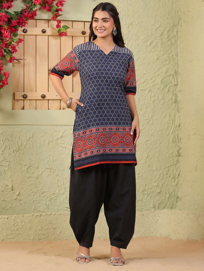 women printed short sleeve straight kurti