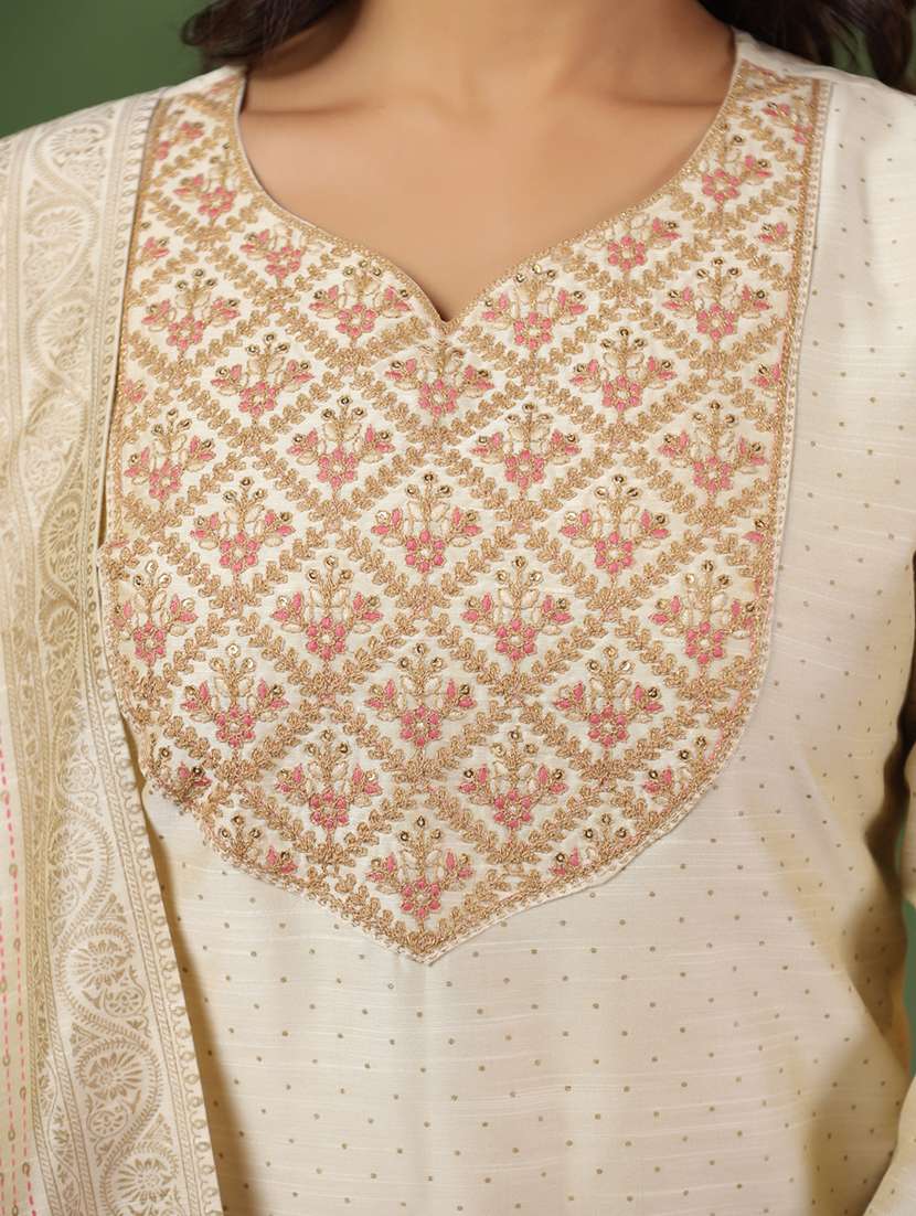 women self design three quarter sleeve kurta pant with dupatta set - 22142245 -  Standard Image - 4