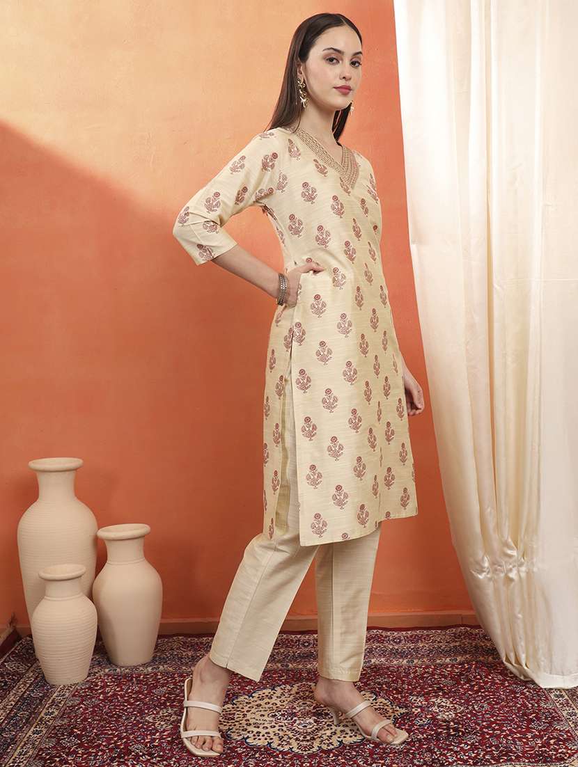 women floral printed three quarter sleeve straight kurta - 22142246 -  Standard Image - 1