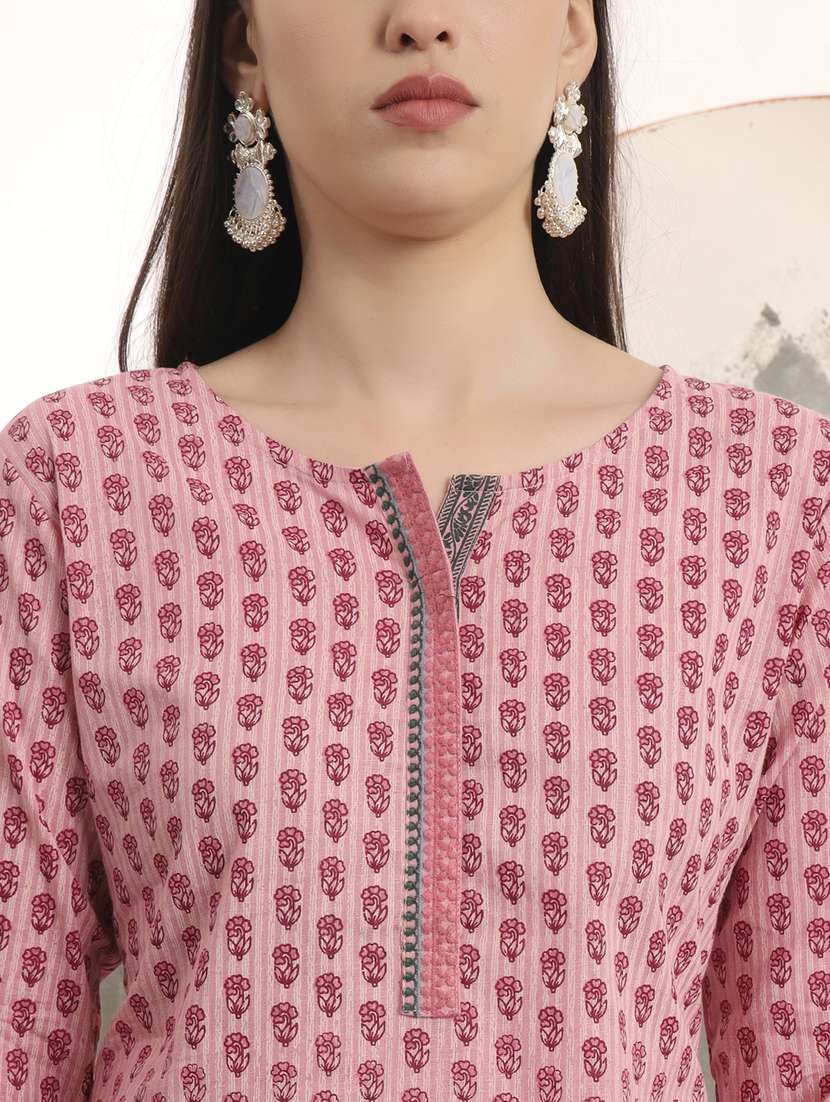 women printed three quarter sleeve straight kurta - 22142251 -  Standard Image - 4