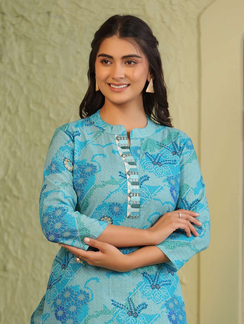 women printed three quarter sleeve straight kurti - 22142254 -  Standard Image - 4
