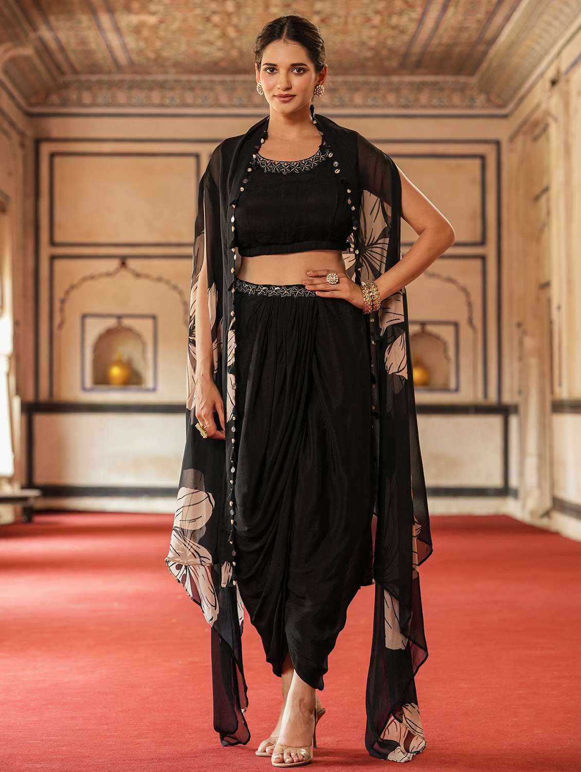 women solid with work sleeveless fusion set