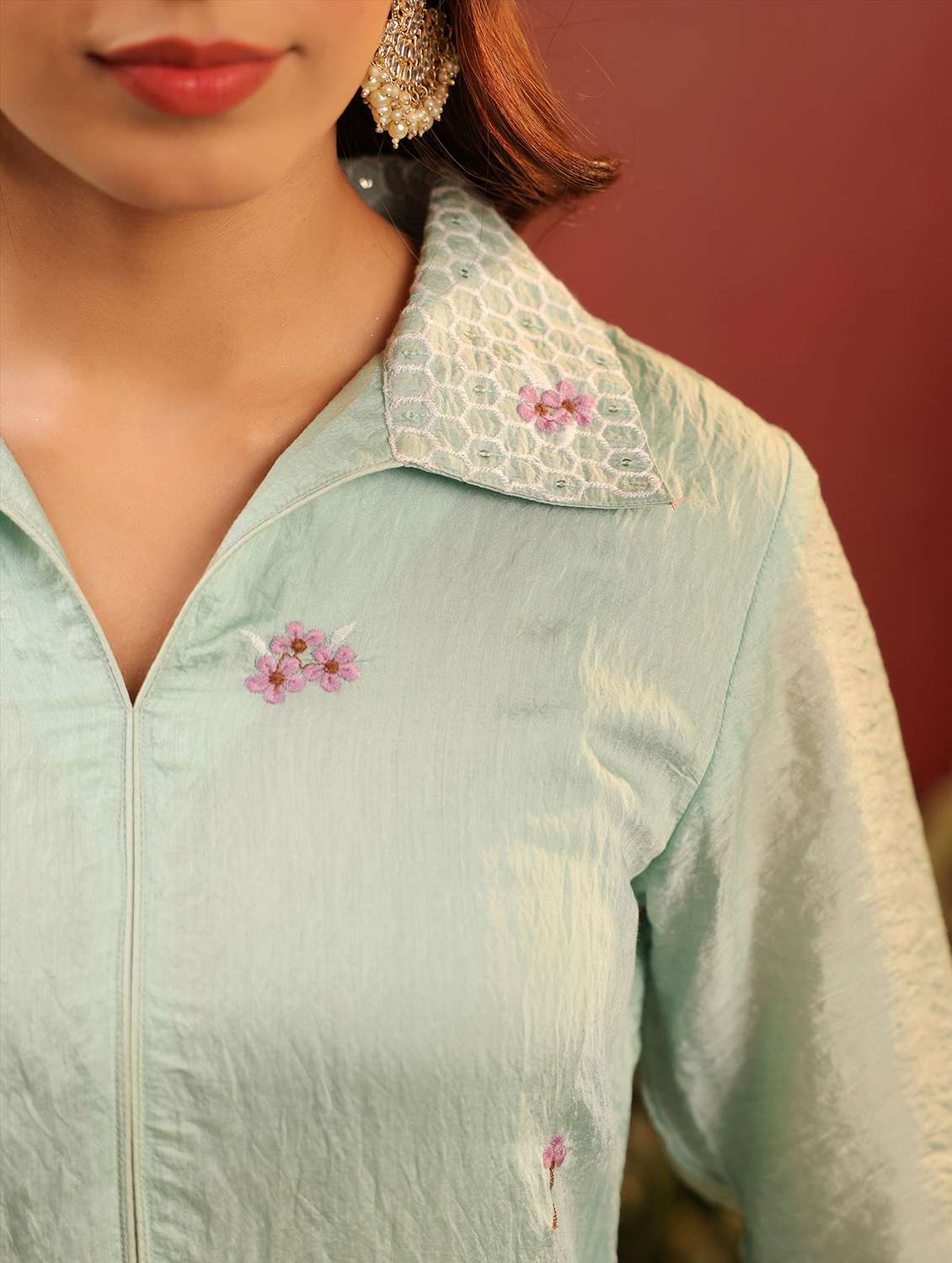 women embroidered three quarter sleeve kurta pant set - 22142266 -  Standard Image - 4