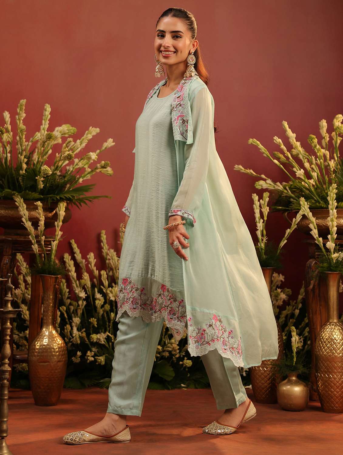 women solid with work long sleeve kurta pant set - 22142270 -  Standard Image - 1