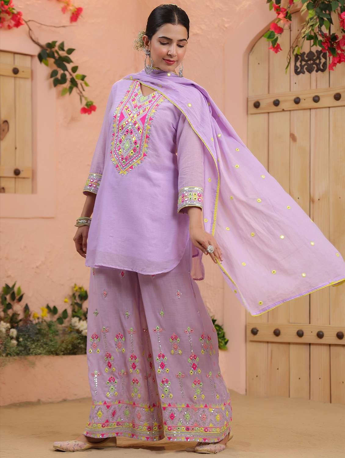 women embroidered three quarter sleeve kurta palazzo with dupatta set - 22142273 -  Standard Image - 1